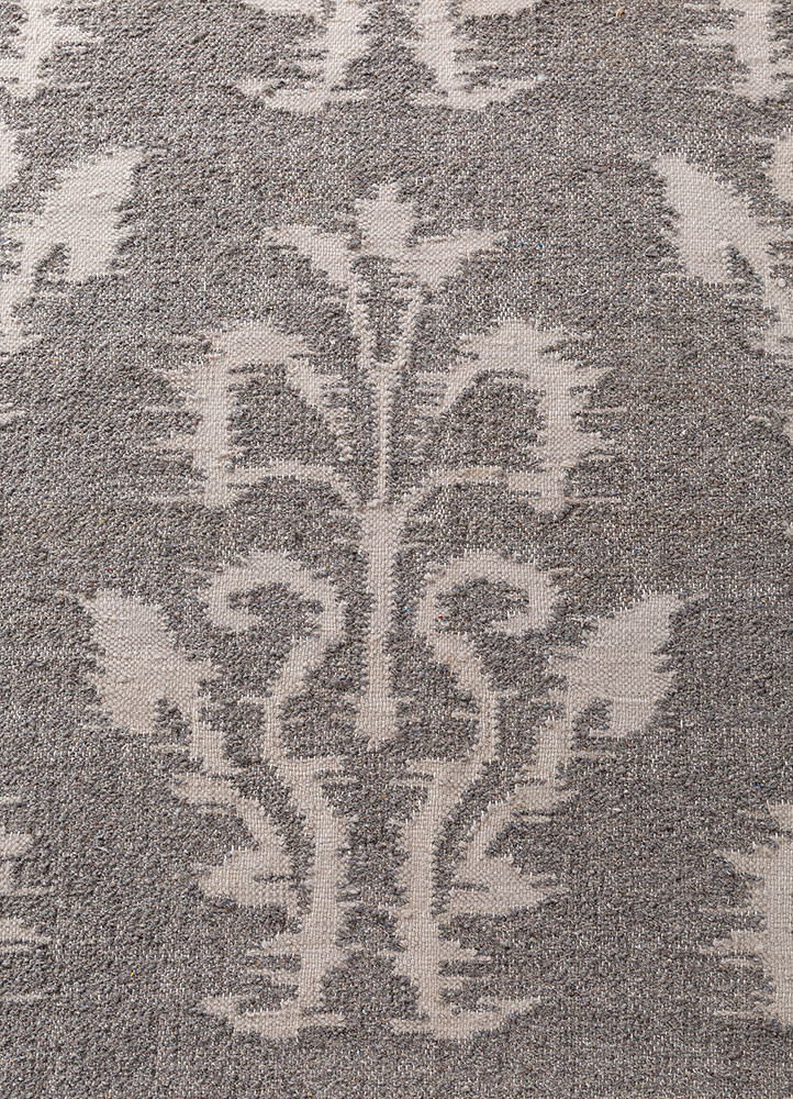 indusbar grey and black wool flat weaves Rug - CloseUp indusbar grey and black wool flat weaves Rug - CloseUp