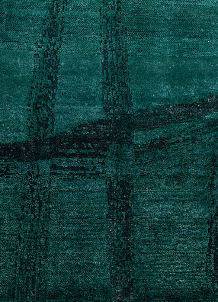 aprezo green wool and silk hand knotted Rug - CloseUp