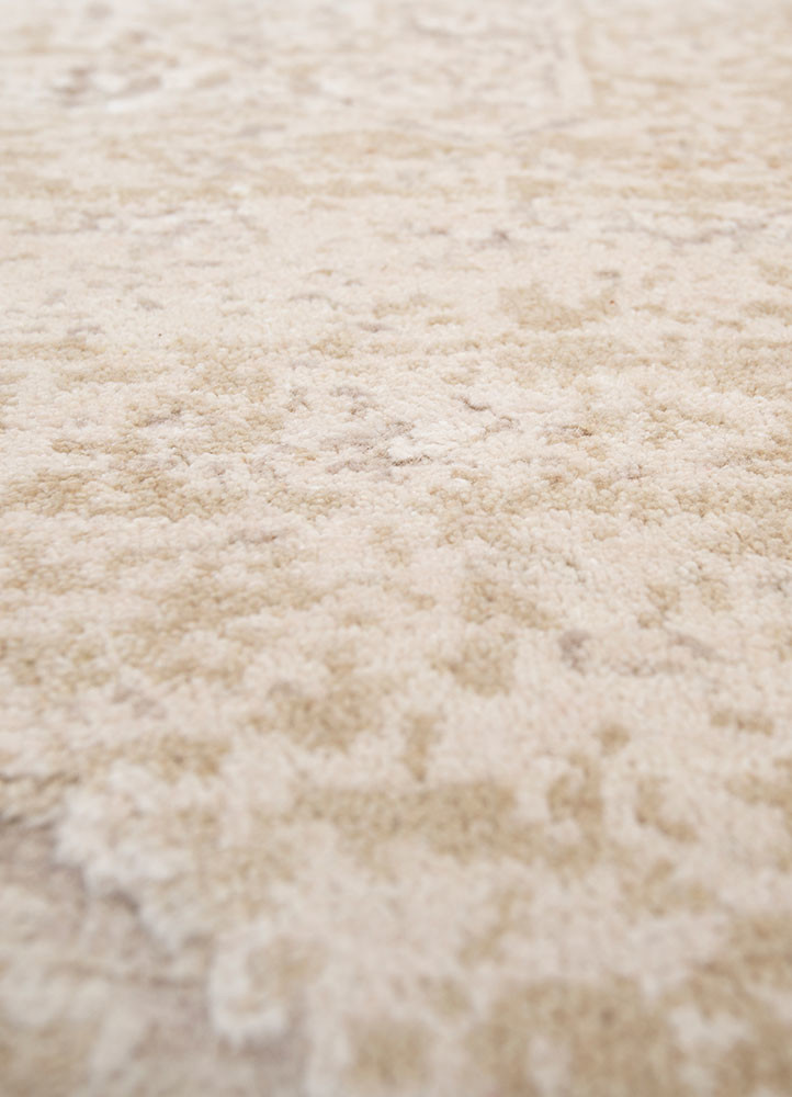 far east ivory wool and silk hand knotted Rug - CloseUp far east ivory wool and silk hand knotted Rug - CloseUp
