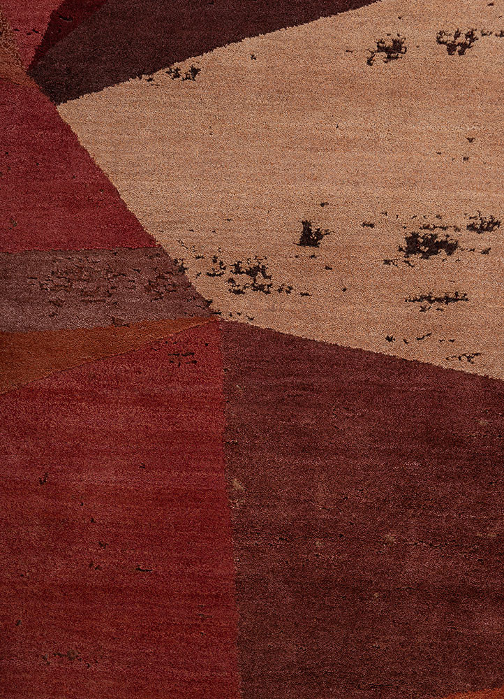 unfold by kavi red and orange wool and silk hand knotted Rug - CloseUp