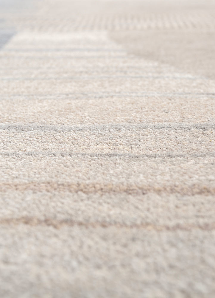 aakar by kavi grey and black wool and silk hand knotted Rug - CloseUp aakar by kavi grey and black wool and silk hand knotted Rug - CloseUp