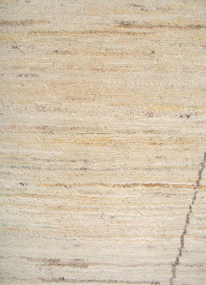 manifest ivory wool hand knotted Rug - CloseUp manifest ivory wool hand knotted Rug - CloseUp