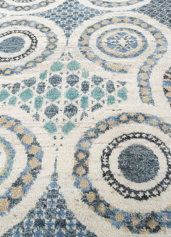 far pavilions ivory wool hand knotted Rug - CloseUp