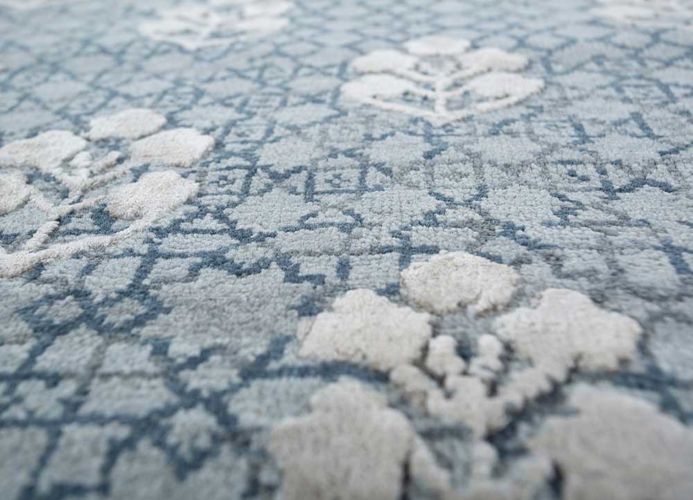 inde rose grey and black wool and silk hand knotted Rug - CloseUp inde rose grey and black wool and silk hand knotted Rug - CloseUp