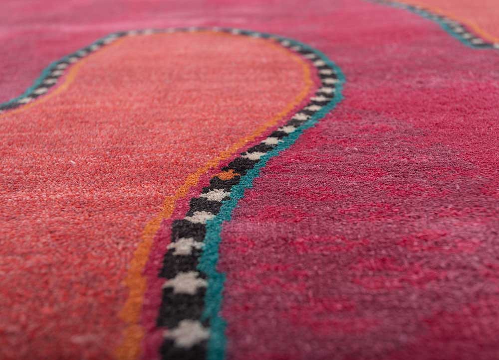 majnun red and orange wool and silk hand knotted Rug - CloseUp majnun red and orange wool and silk hand knotted Rug - CloseUp