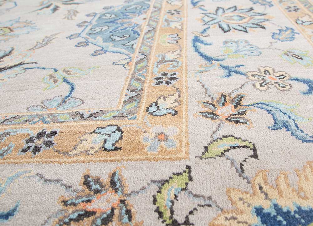 gulnar grey and black wool hand knotted Rug - CloseUp