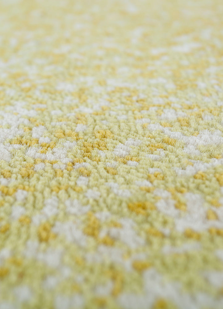 entropy green wool hand knotted Rug - CloseUp entropy green wool hand knotted Rug - CloseUp