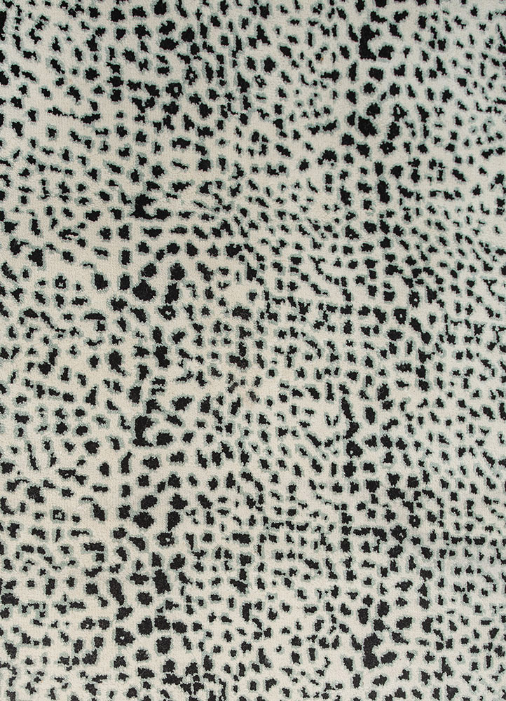 gilded age ivory wool hand knotted Rug - CloseUp