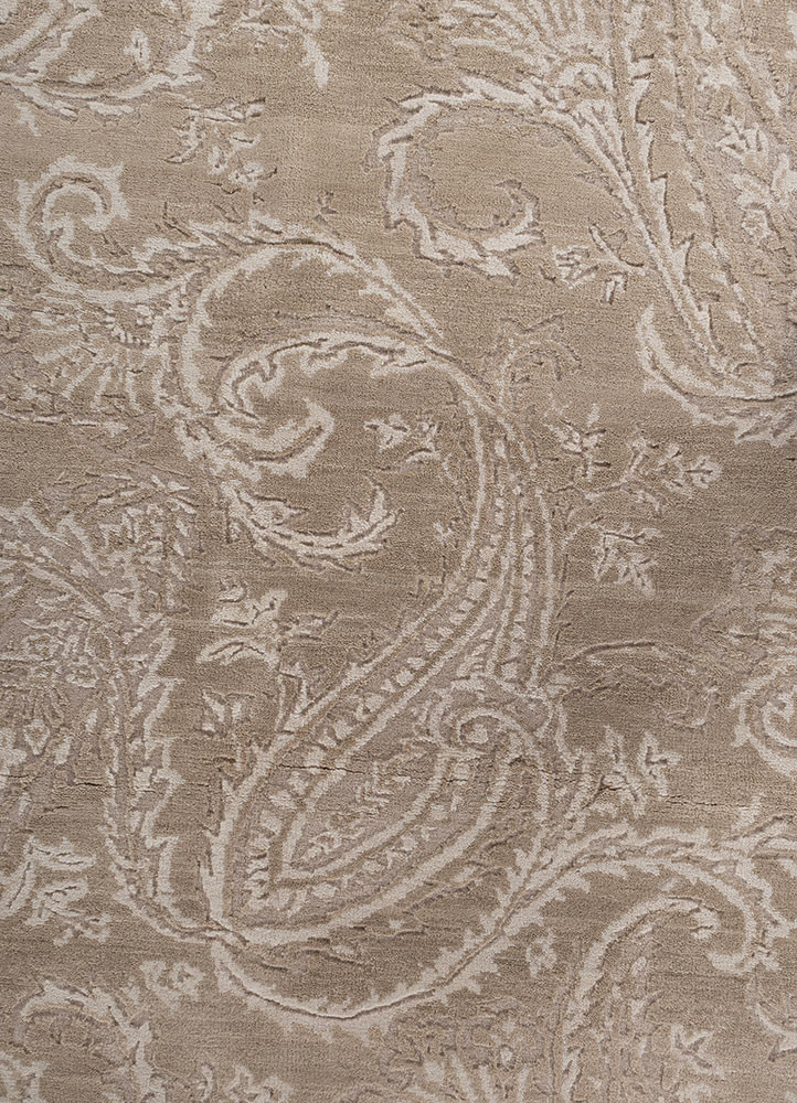 gilded age ivory wool hand knotted Rug - CloseUp gilded age ivory wool hand knotted Rug - CloseUp
