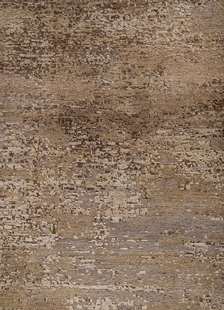 entropy ivory wool and silk hand knotted Rug - CloseUp entropy ivory wool and silk hand knotted Rug - CloseUp
