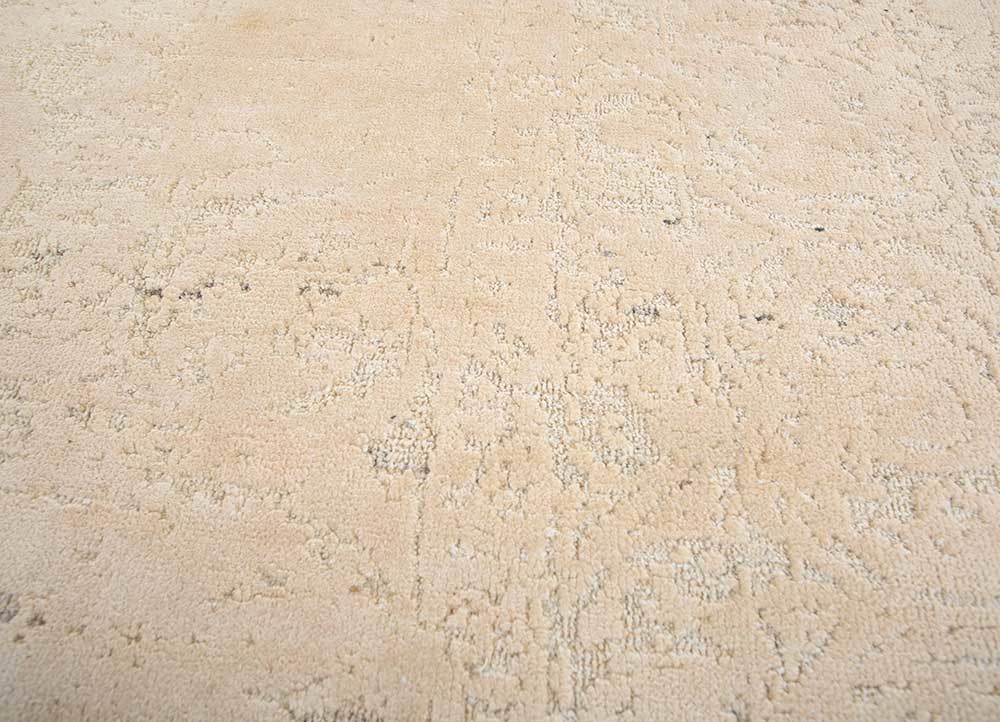 far east ivory afghan wool and silk hand knotted Rug - CloseUp