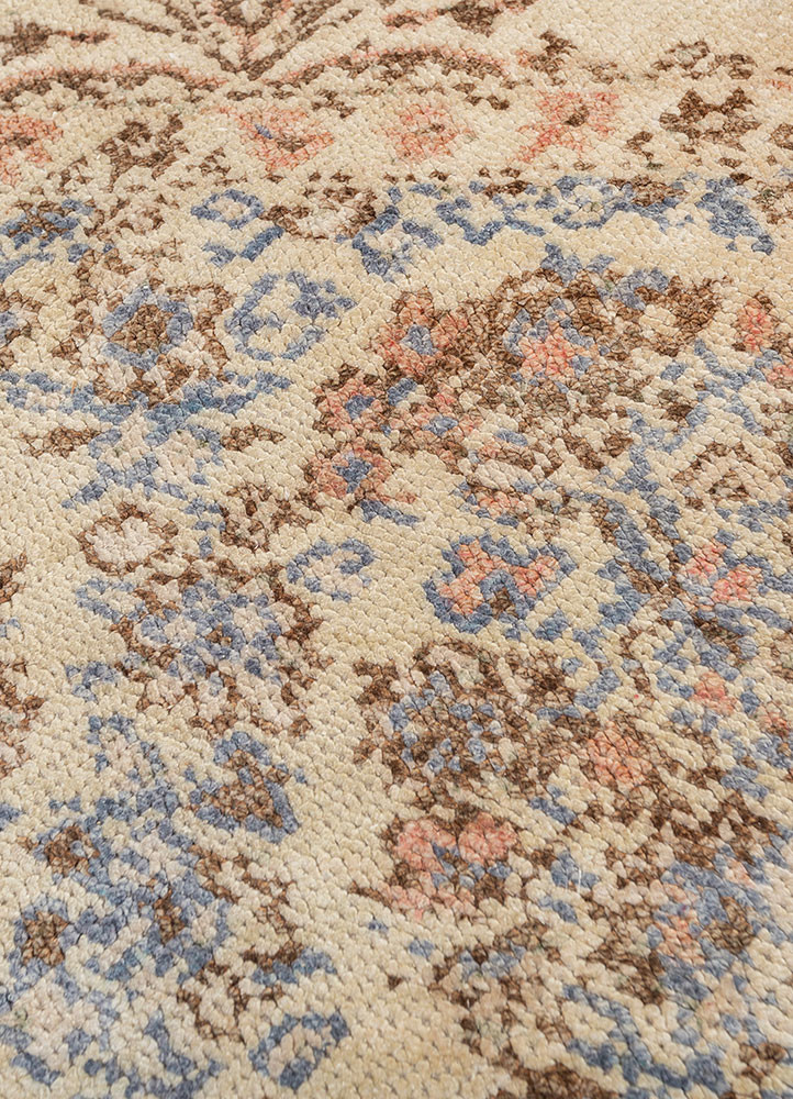 aprezo gold wool and silk hand knotted Rug - CloseUp aprezo gold wool and silk hand knotted Rug - CloseUp