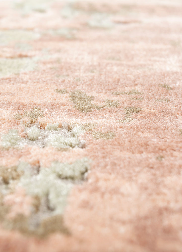 project error by kavi green wool and bamboo silk hand knotted Rug - CloseUp