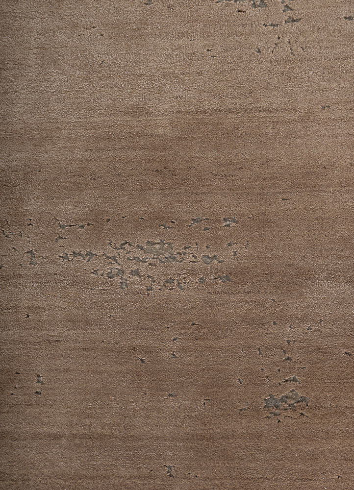 chaos theory by kavi ivory wool and bamboo silk hand knotted Rug - CloseUp