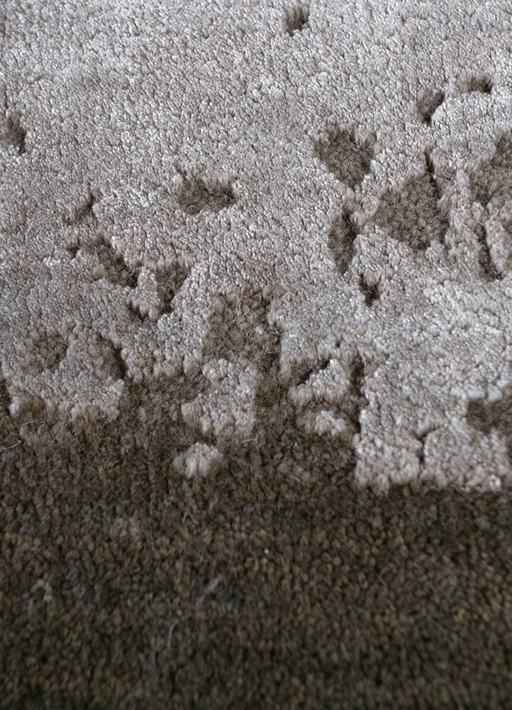 chaos theory by kavi grey and black wool and bamboo silk hand knotted Rug - CloseUp chaos theory by kavi grey and black wool and bamboo silk hand knotted Rug - CloseUp