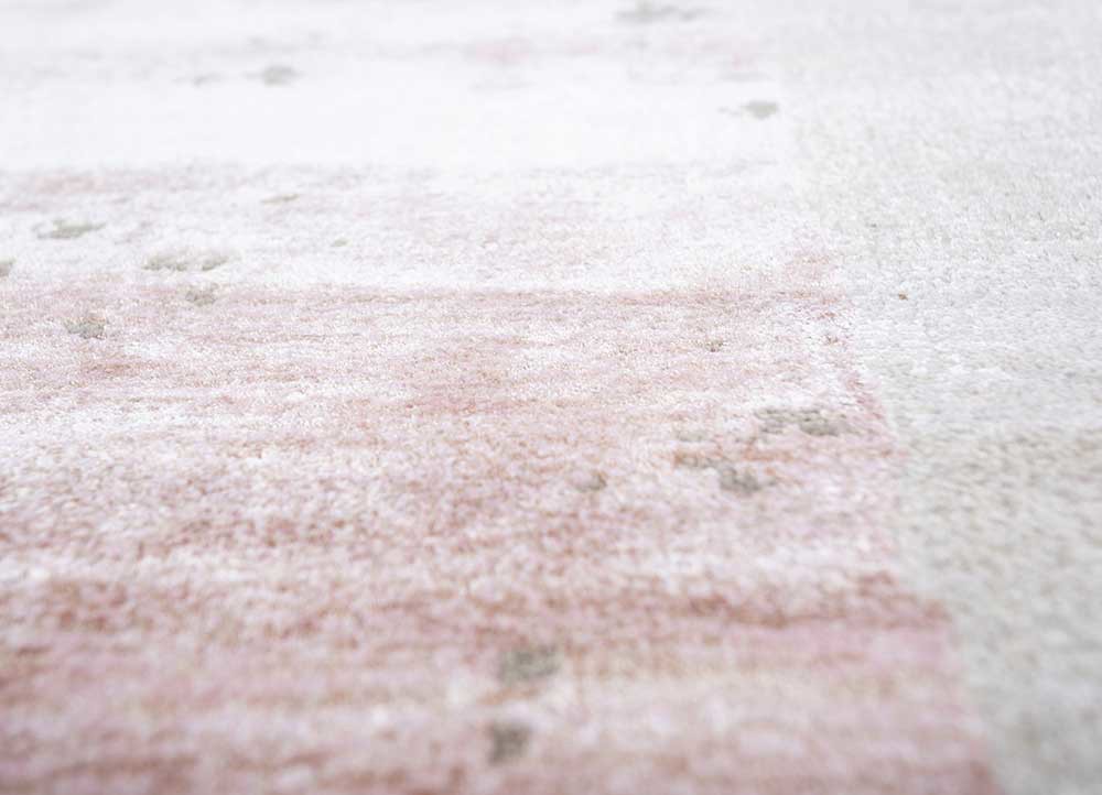 unfold by kavi ivory wool and bamboo silk hand knotted Rug - CloseUp unfold by kavi ivory wool and bamboo silk hand knotted Rug - CloseUp