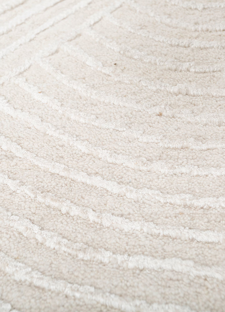 azalea ivory wool and bamboo silk hand knotted Rug - CloseUp azalea ivory wool and bamboo silk hand knotted Rug - CloseUp