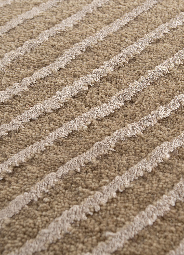 azalea beige and brown wool and bamboo silk hand knotted Rug - CloseUp azalea beige and brown wool and bamboo silk hand knotted Rug - CloseUp
