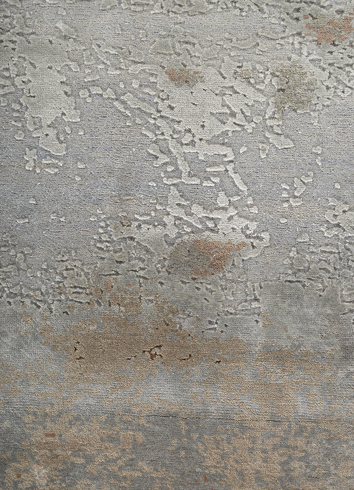 chaos theory by kavi blue wool and bamboo silk hand knotted Rug - CloseUp