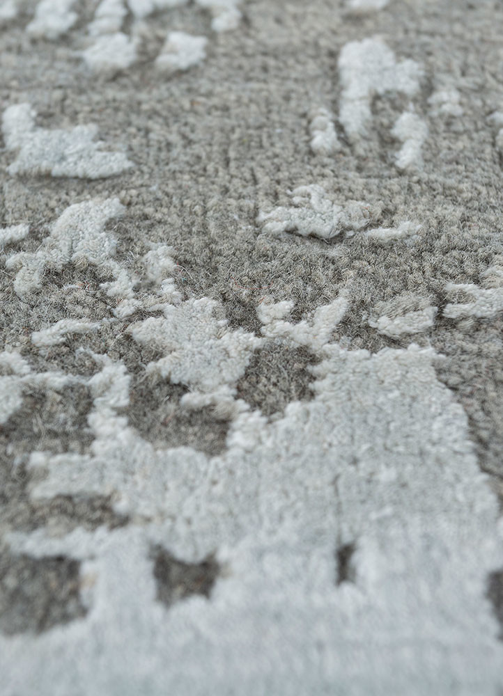 chaos theory by kavi grey and black wool and bamboo silk hand knotted Rug - CloseUp chaos theory by kavi grey and black wool and bamboo silk hand knotted Rug - CloseUp