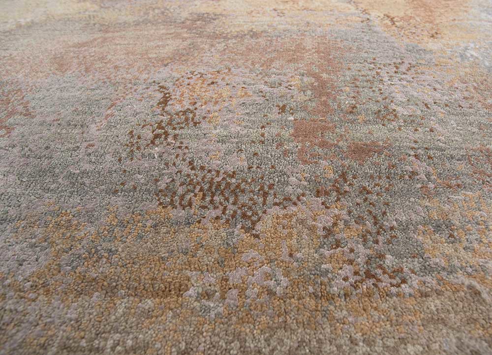 aakar by kavi grey and black wool and bamboo silk hand knotted Rug - CloseUp