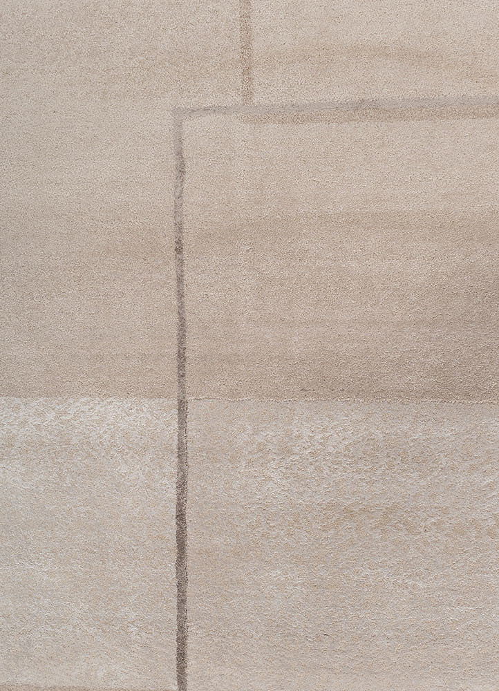 aakar by kavi ivory wool and bamboo silk hand knotted Rug - CloseUp