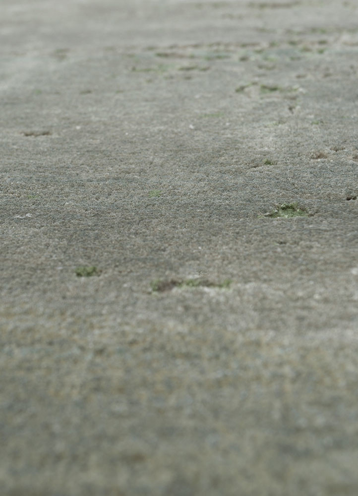 aakar by kavi blue wool and bamboo silk hand knotted Rug - CloseUp