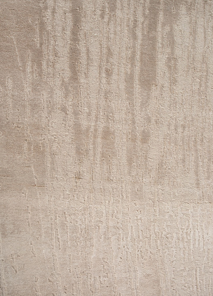 free verse by kavi ivory wool and bamboo silk hand knotted Rug - CloseUp