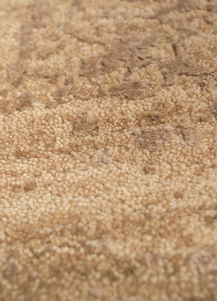 aprezo beige and brown wool and bamboo silk hand knotted Rug - CloseUp aprezo beige and brown wool and bamboo silk hand knotted Rug - CloseUp