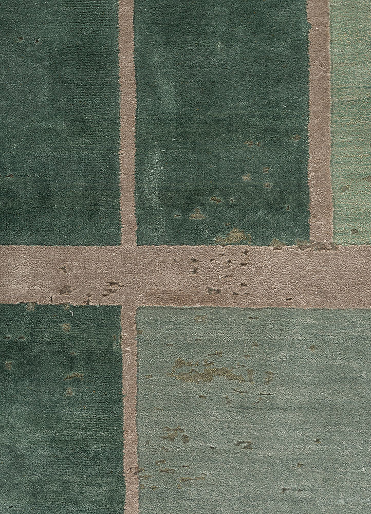 aakar by kavi green wool and bamboo silk hand knotted Rug - CloseUp aakar by kavi green wool and bamboo silk hand knotted Rug - CloseUp