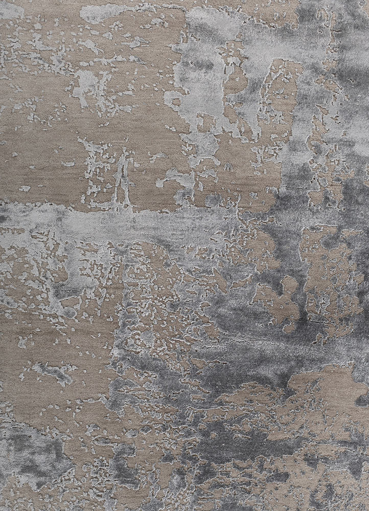 project error by kavi grey and black wool and bamboo silk hand knotted Rug - CloseUp