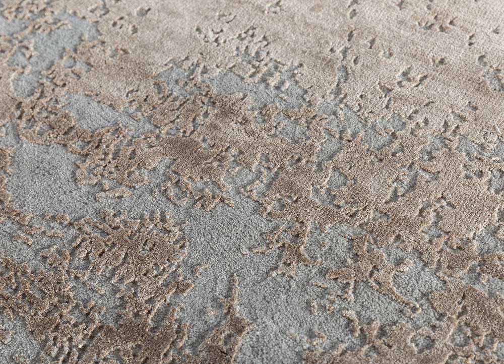 project error by kavi grey and black wool and bamboo silk hand knotted Rug - CloseUp