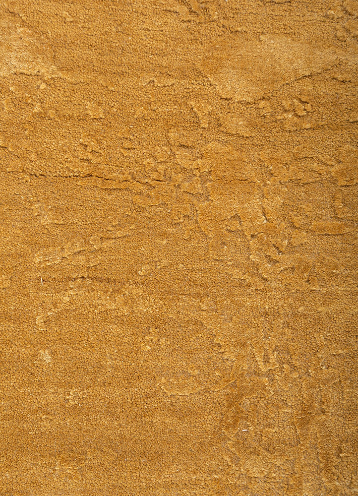 project error by kavi gold wool and bamboo silk hand knotted Rug - CloseUp