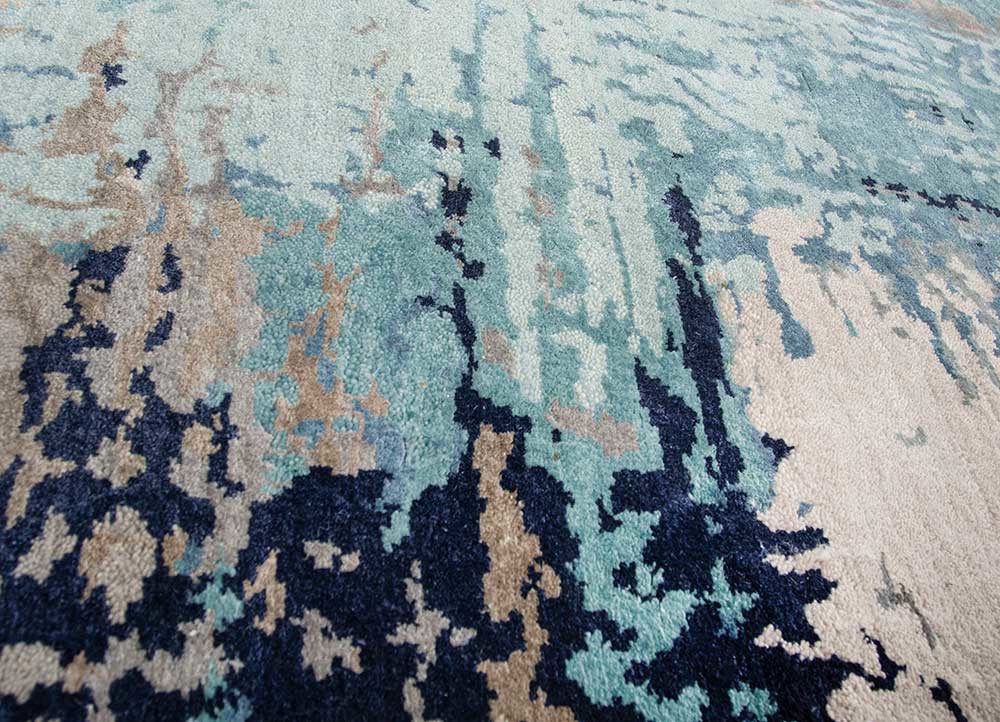 project error by kavi blue wool and bamboo silk hand knotted Rug - CloseUp