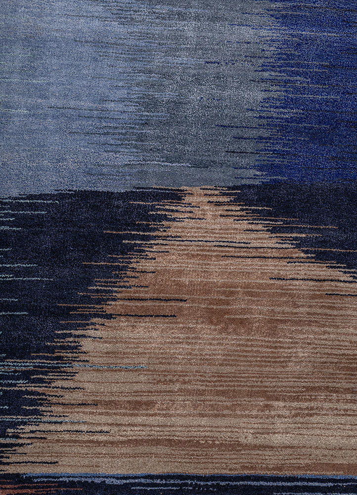 afterglow by kavi blue wool and bamboo silk hand knotted Rug - CloseUp