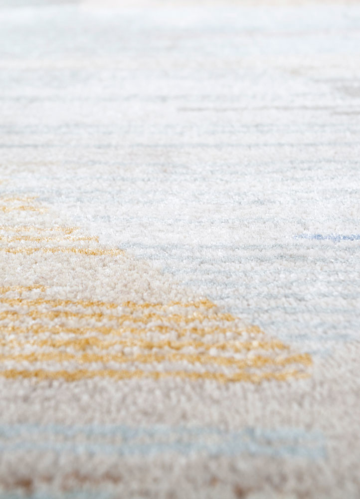 afterglow by kavi ivory wool and bamboo silk hand knotted Rug - CloseUp