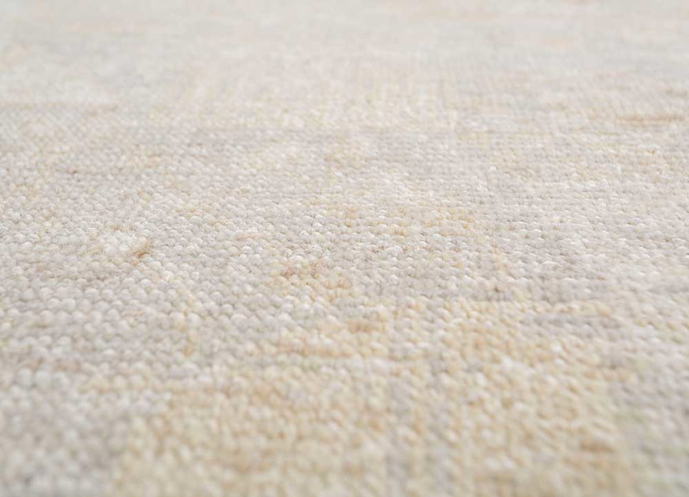 erbe ivory wool hand knotted Rug - CloseUp erbe ivory wool hand knotted Rug - CloseUp