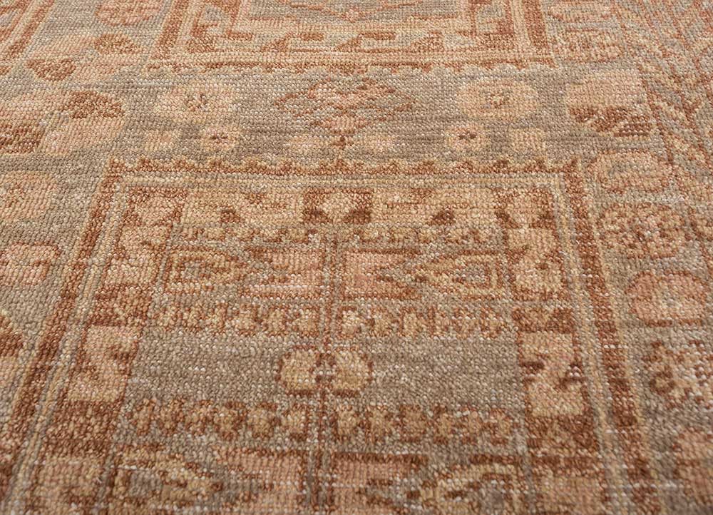 erbe beige and brown wool hand knotted Rug - CloseUp