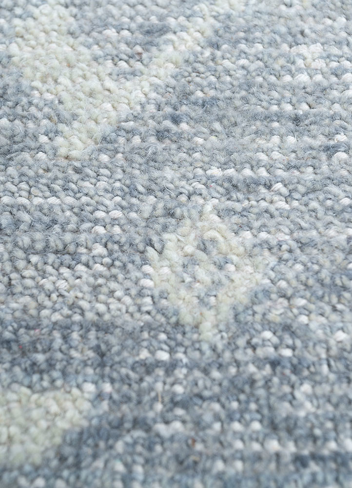 erbe blue wool hand knotted Rug - CloseUp