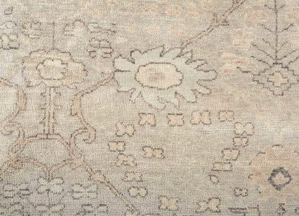 erbe ivory wool hand knotted Rug - CloseUp erbe ivory wool hand knotted Rug - CloseUp