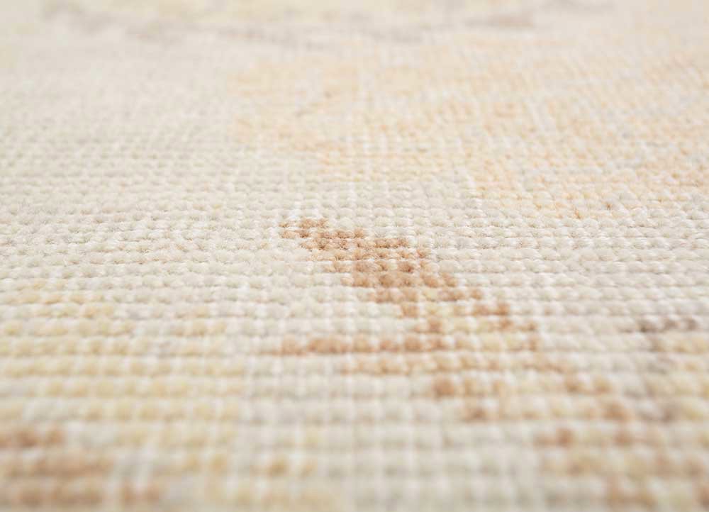 erbe ivory wool hand knotted Rug - CloseUp erbe ivory wool hand knotted Rug - CloseUp