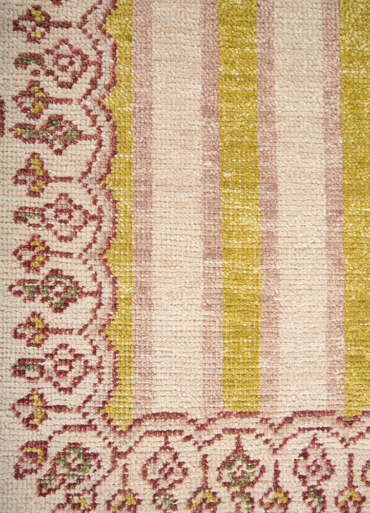 erbe red and orange wool hand knotted Rug - CloseUp