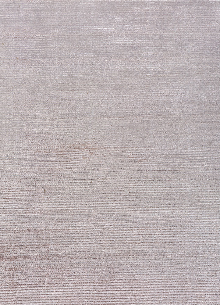 aprezo ivory viscose hand loom Rug - CloseUp aprezo ivory viscose hand loom Rug - CloseUp