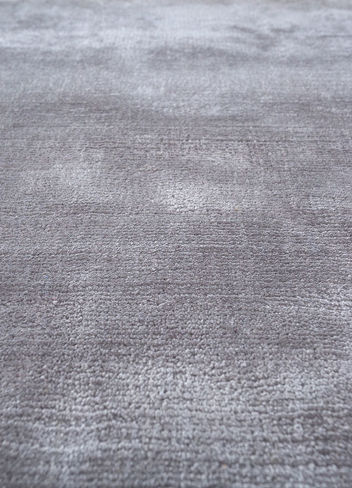 basis grey and black viscose hand loom Rug - CloseUp
