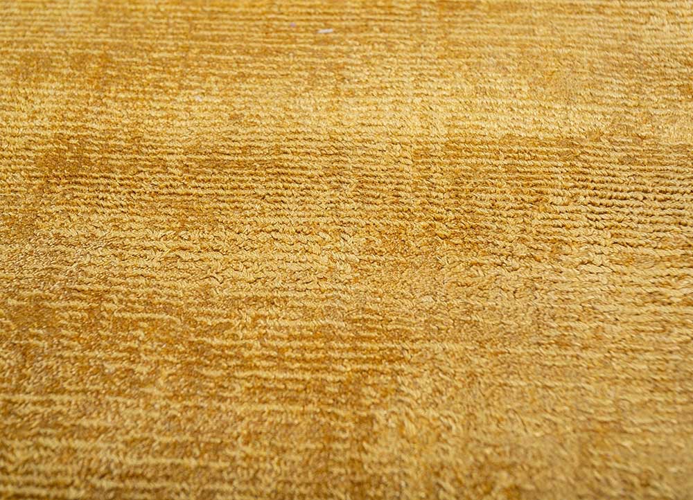 basis gold viscose hand loom Rug - CloseUp