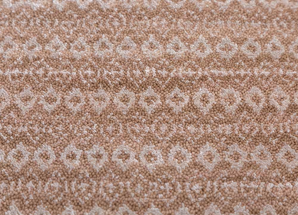 konstrukt pink and purple wool and bamboo silk hand loom Rug - CloseUp