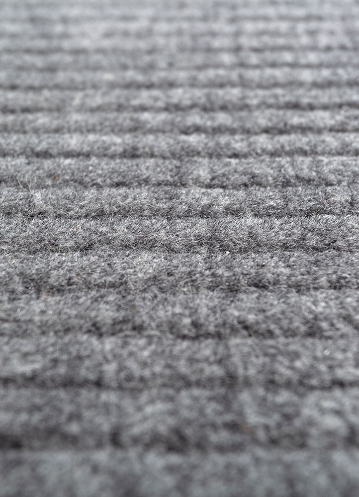 jean grey and black wool hand loom Rug - CloseUp jean grey and black wool hand loom Rug - CloseUp