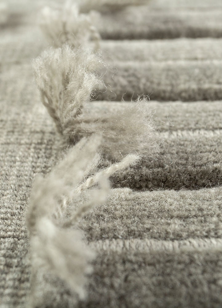 saga blue wool hand loom Rug - CloseUp saga blue wool hand loom Rug - CloseUp