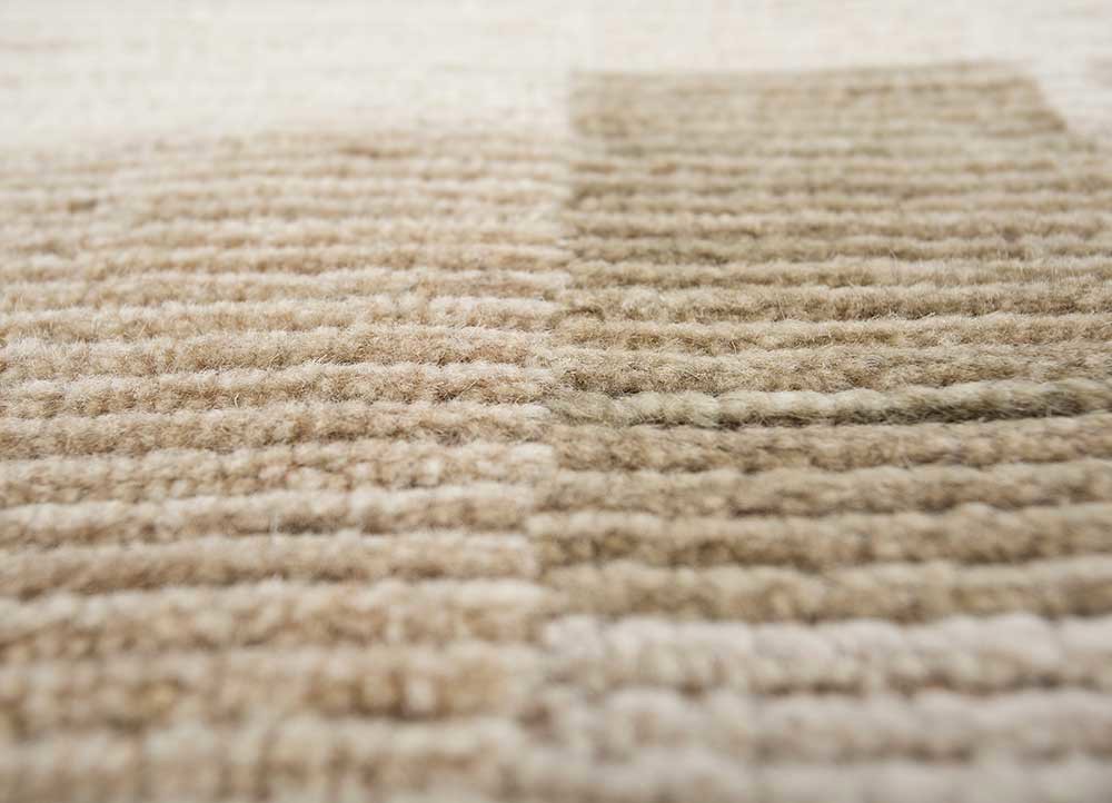 saga ivory wool hand loom Rug - CloseUp saga ivory wool hand loom Rug - CloseUp