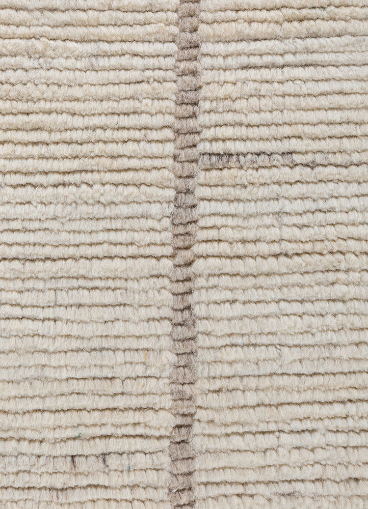 tesoro ivory wool hand loom Rug - CloseUp tesoro ivory wool hand loom Rug - CloseUp